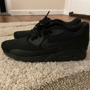 Nike Air Max 90’s Black